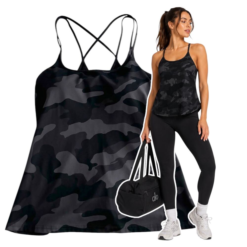Old Navy Active Go-Dry Camo Performance Tank Top Built In Bra Ladies Medium Cami